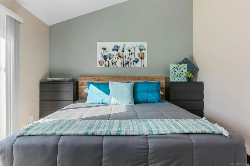 MLS #250042951SD image #12