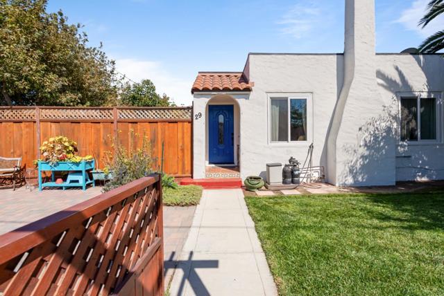 29 Buena Vista Street, Salinas CA: https://media.crmls.org/mediaz/178dca0f-7ec2-45f6-9747-55c544c1317c.jpg