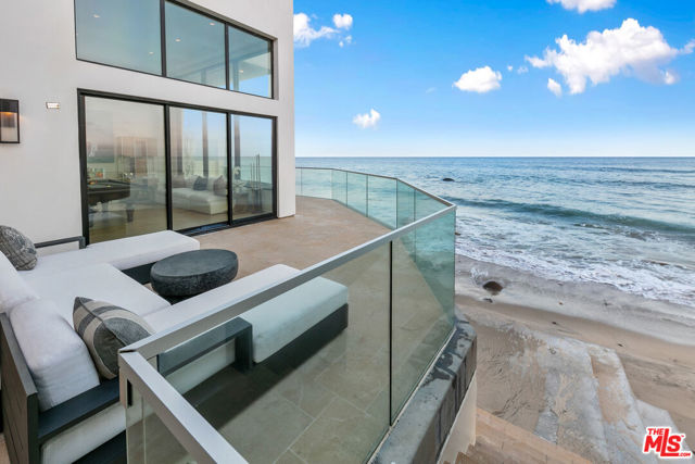 24146 Malibu Road, Malibu CA: https://media.crmls.org/mediaz/178ea8bd-7099-43c6-a4d9-bcbb96e5ad08.jpg