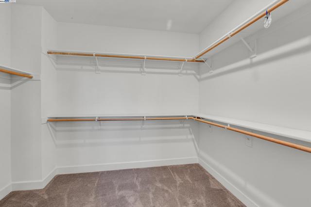 2222 Davie Pl, Tracy CA: https://media.crmls.org/mediaz/178ed436-2b5b-477e-b991-1e73913b4bf8.jpg