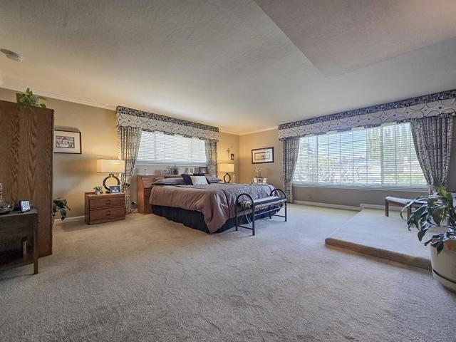 6128 Corte De La Reina, San Jose CA: https://media.crmls.org/mediaz/178ee773-8a85-4f01-b9b8-448bd2f34e00.jpg