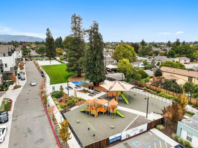 581 Yale Way, San Jose CA: https://media.crmls.org/mediaz/178f059d-70a1-4563-9f48-758e3cac804c.jpg