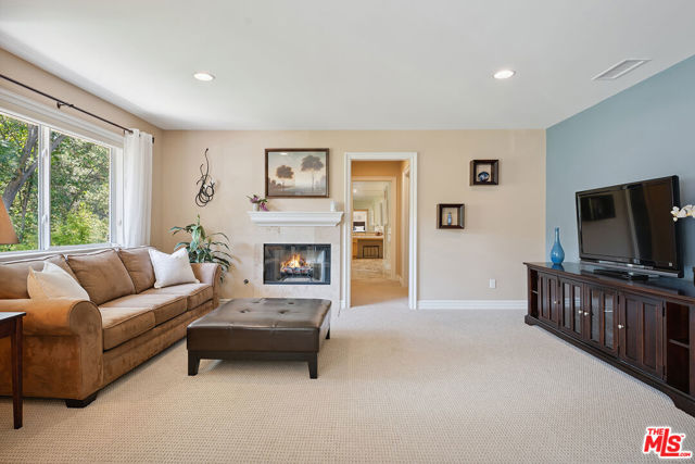 23040 Blue Bird Drive, Calabasas CA: https://media.crmls.org/mediaz/178f2b47-9b23-48bd-88fd-e3a6d421dcac.jpg