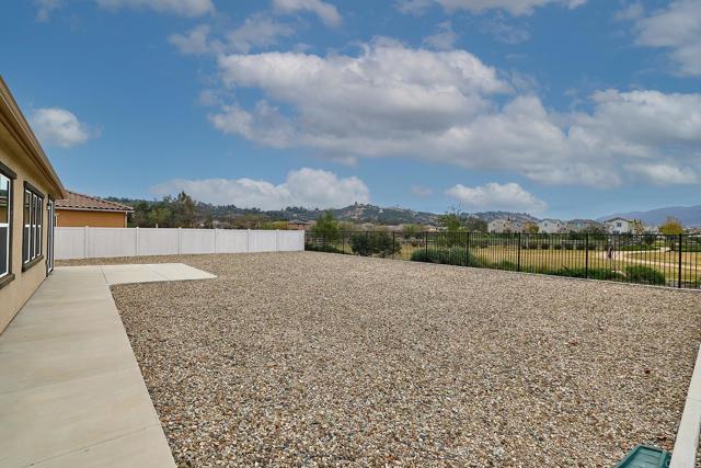 Detail Gallery Image 30 of 53 For 13410 Herringbone Ct, Valley Center,  CA 92082 - 4 Beds | 2/1 Baths