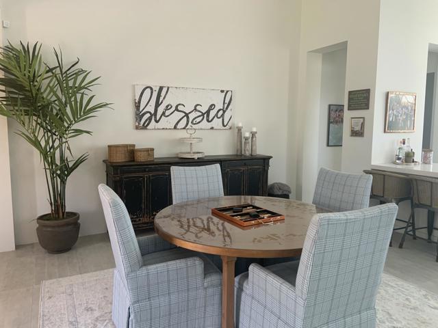 81722 Andalusia, La Quinta CA: https://media.crmls.org/mediaz/17912b97-26fb-41e1-9949-4b93c9781698.jpg
