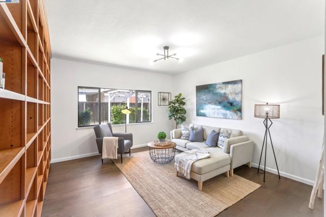 5349 Valpey Park Ave, Fremont CA: https://media.crmls.org/mediaz/1791a84e-bd47-4bc3-ba2e-0aa27c88515d.jpg