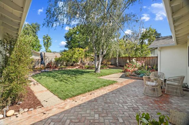 140 Stonybrook Road, Los Gatos CA: https://media.crmls.org/mediaz/1793bb1d-af60-4de3-8413-3348ea29f63e.jpg