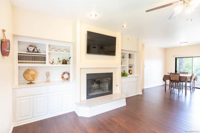 4514 La Canada, Fallbrook CA: https://media.crmls.org/mediaz/179522d2-a1dc-4e35-ad7e-b6b01117748e.jpg