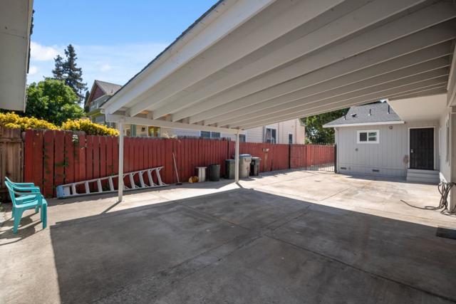 334 N 15th Street, San Jose CA: https://media.crmls.org/mediaz/17963cbd-4993-42c5-8c63-f4b0df386883.jpg