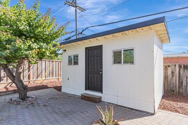 1303 Mcginness Avenue, San Jose CA: https://media.crmls.org/mediaz/17971f90-caa6-4852-ac3f-b699eff4d743.jpg