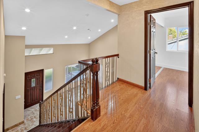 1453 Gustavo Street, El Cajon CA: https://media.crmls.org/mediaz/1797b824-2b1d-4214-ae4f-194f803ed0ba.jpg