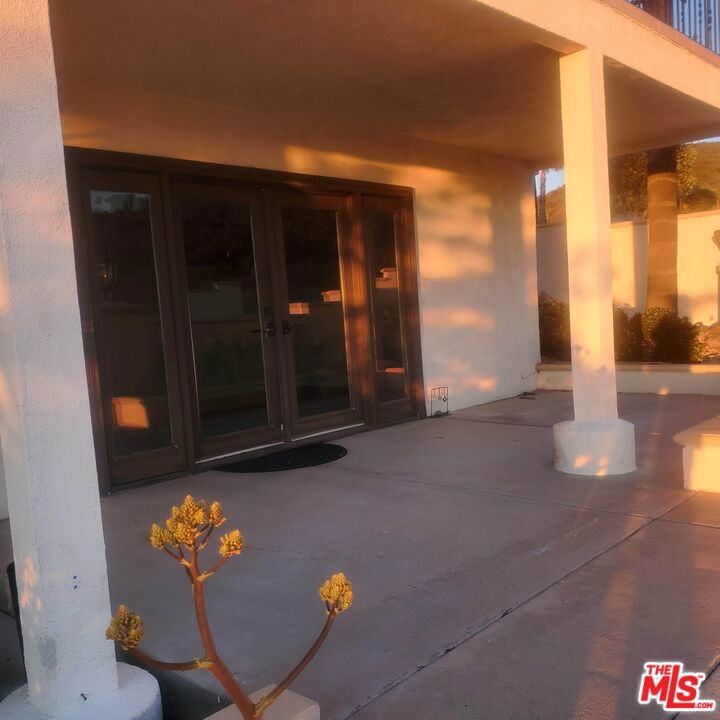 42100 Parado Del Sol Drive