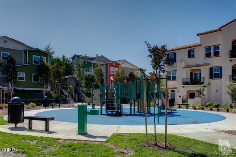 https://media.crmls.org/mediaz/17996616-5afe-4bd9-be42-86537fc5db92.jpg?preset=X-Large