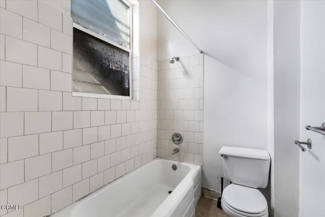 Detail Gallery Image 30 of 62 For 1724 Clinton St, Los Angeles,  CA 90026 - – Beds | – Baths