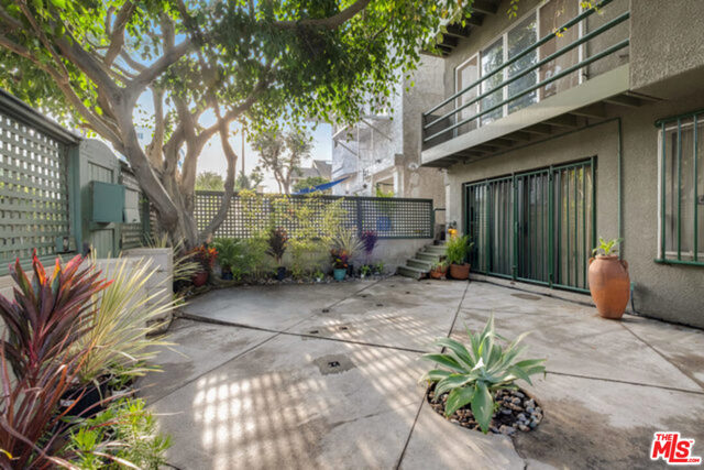 21 E Wavecrest Avenue Venice, California Located less than 1-block from the beach on a great Venice walk street, 7 bedroom/5 bathroom Townhouse Duplex + newly remodeled Studio (which Owner has initiated permitting process for ADU) . This unique architectural beach property has an ideal layout for the 3 bed, 2 bath units with high ceilings, sky lights & exterior decks providing an abundance of natural light throughout. Features include a front patio garden w/ mature trees, wood burning fireplaces & clerestory windows. Internal access secure garage parking for up to 6 cars, onsite laundry. Great property with lots of opportunity for investors and/or owner user to occupy one and rent the others, or utilize the Studio as Live/Work space. All units can be delivered vacant. Close to everything that Venice has to offer; local restaurants, shops , yoga studios, Abbot Kinney, and the beach.