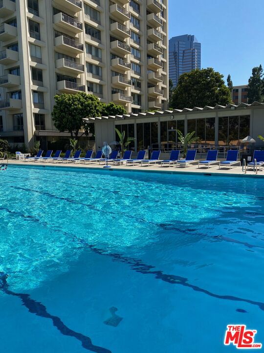 2160 CENTURY PARK EAST, Los Angeles CA: https://media.crmls.org/mediaz/179a0c66-2e94-4862-b620-0807fc128ccd.jpg