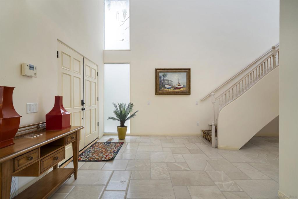 MLS #250035539SD image #10