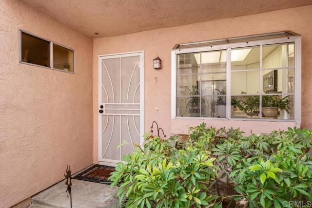 Detail Gallery Image 5 of 41 For 12003 Calle De Leon #3,  El Cajon,  CA 92019 - 2 Beds | 2/1 Baths
