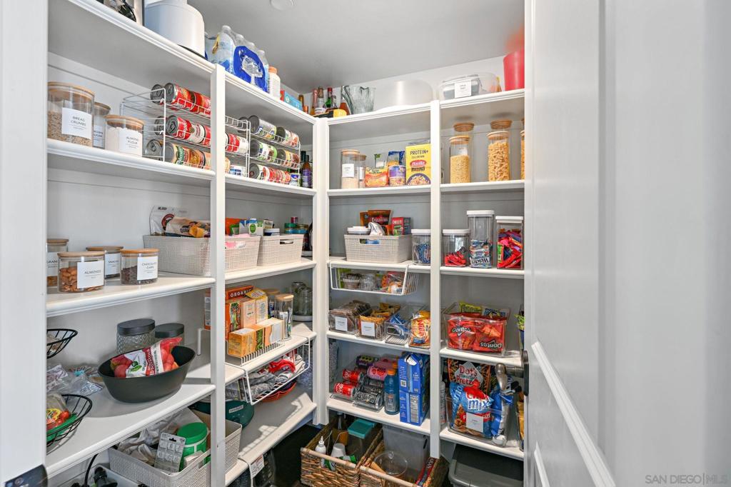 MLS #250043507SD image #18