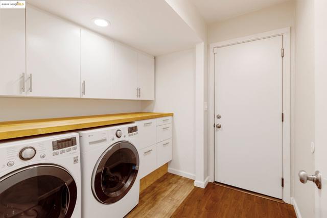 2041 Hidden Valley Dr, Santa Rosa CA: https://media.crmls.org/mediaz/179d87d9-5779-422e-be89-4841a43c3bce.jpg