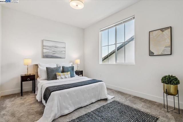 5360 Trimonti Cir, Antioch CA: https://media.crmls.org/mediaz/179e4594-f579-422e-b1d7-3ffbd7e0c8b5.jpg