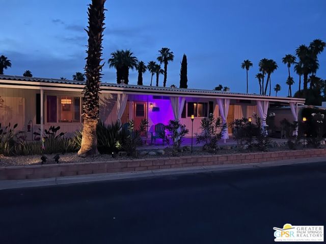 379 Avenida Andorra, Cathedral City CA: https://media.crmls.org/mediaz/179e4d17-2086-4090-b549-0587274d215a.jpg
