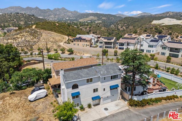 21683 Wo He Lo Trail, Chatsworth CA: https://media.crmls.org/mediaz/179ec216-d3a0-4539-9b49-59b3e9dbcaa7.jpg