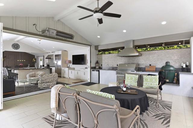 7068 Estrella De Mar, Carlsbad CA: https://media.crmls.org/mediaz/179ee5bc-30ac-47c1-b453-bd22f669b659.jpg