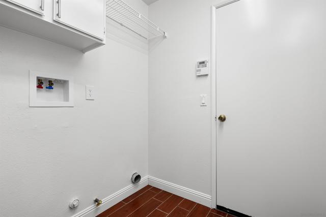 1162 Delano Ct., Chula Vista CA: https://media.crmls.org/mediaz/17a0fe51-7849-410c-8c9c-8ecfe19a60cd.jpg