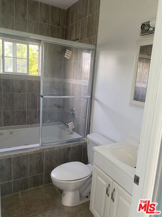 Image 20 of 31 For 6648 Gaviota Avenue