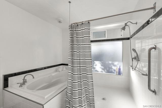 7004 San Bartolo, Carlsbad CA: https://media.crmls.org/mediaz/17a28012-164f-4b92-8b4a-f8f3819705e8.jpg