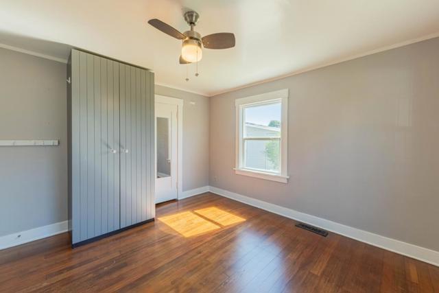 116 Oak Street, Salinas CA: https://media.crmls.org/mediaz/17a2d260-ba2c-4d97-ae24-517812bba8fd.jpg