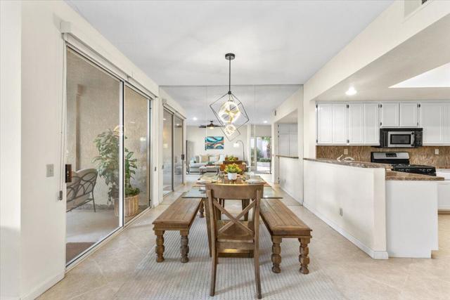 55566 Southern, La Quinta CA: https://media.crmls.org/mediaz/17a2f254-ceab-4235-8e50-09eaa2c3ac6d.jpg