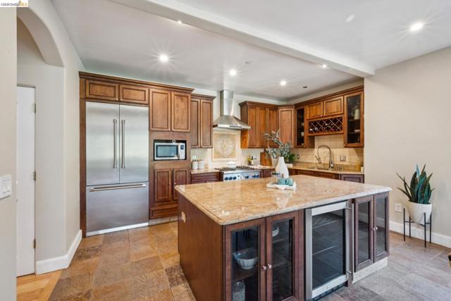 Image 20 of 60 For 6929 Bristol Dr