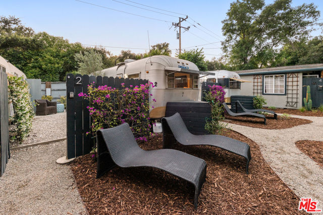 272 N Topanga Canyon Boulevard, Topanga CA: https://media.crmls.org/mediaz/17a3ed82-54d8-42dc-98ab-705e699cc397.jpg