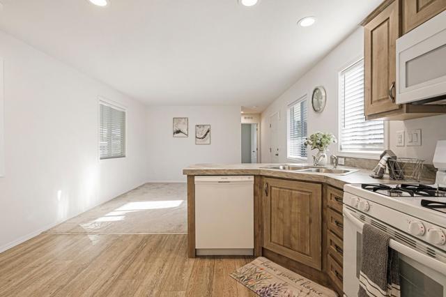 108 Cottonwood Road, Oroville CA: https://media.crmls.org/mediaz/17a3f6e7-b993-4e5a-b5a1-a8ce50ab3ca5.jpg