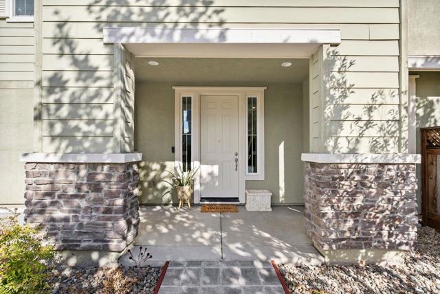 1070 S Atwood Court, Mountain House CA: https://media.crmls.org/mediaz/17a5f97b-f245-4734-9178-f32b9b059cfe.jpg