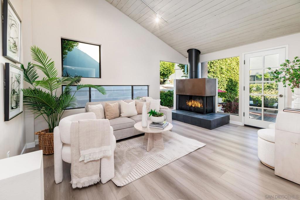 219 11th Street - photo 4