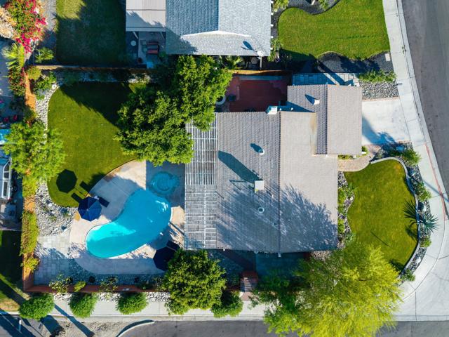 74277 Myrsine Avenue, Palm Desert CA: https://media.crmls.org/mediaz/17a660bb-00b5-4ee6-85d1-7a4c8fd45aa0.jpg