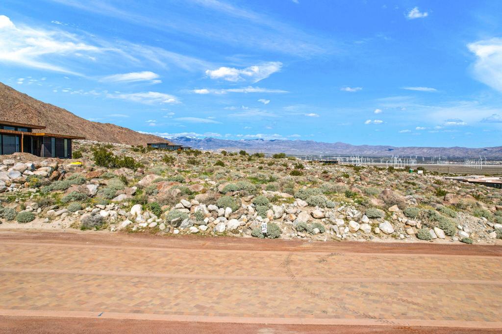 MLS #219139101PS image #2