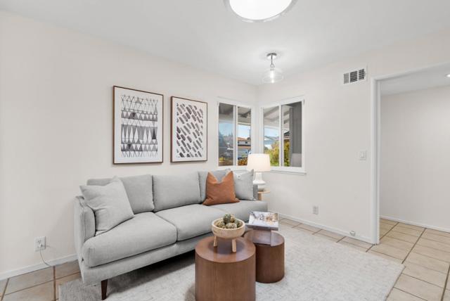 617 Bancroft Street, Santa Clara CA: https://media.crmls.org/mediaz/17aa2383-a380-487f-8496-315ae16c4fd9.jpg