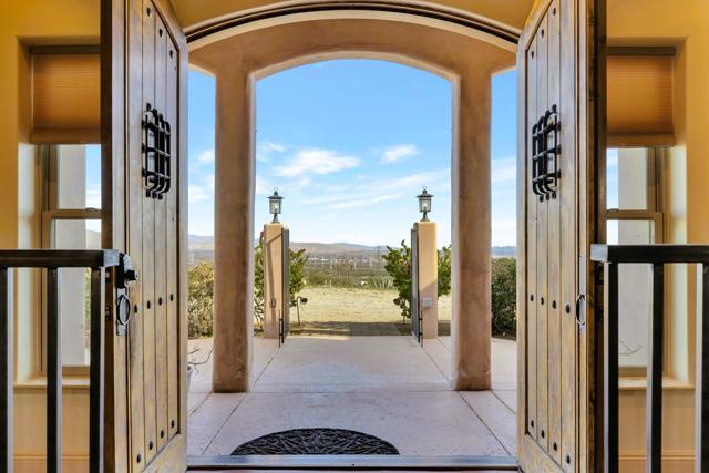 Image 4 of 80 For 15515 Ocotillo Road