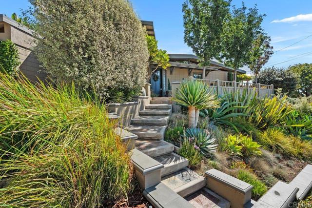 Detail Gallery Image 8 of 53 For 2195 Basswood Ave, Carlsbad,  CA 92008 - 3 Beds | 3/1 Baths