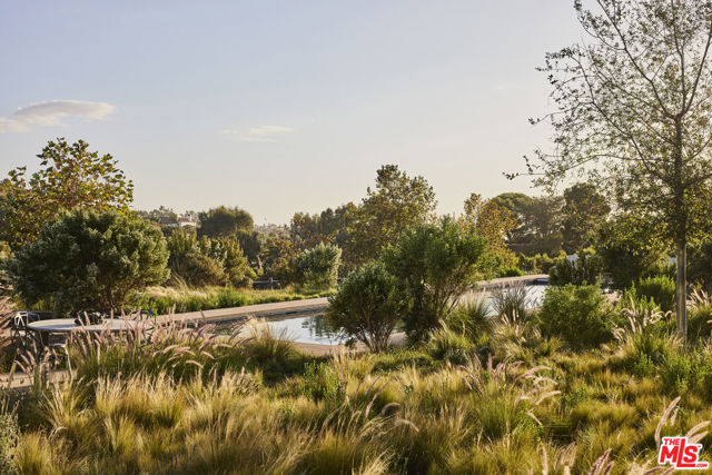 5900 Bonsall Drive, Malibu CA: https://media.crmls.org/mediaz/17abf0e3-0067-4ef4-bf92-76494697ca7c.jpg