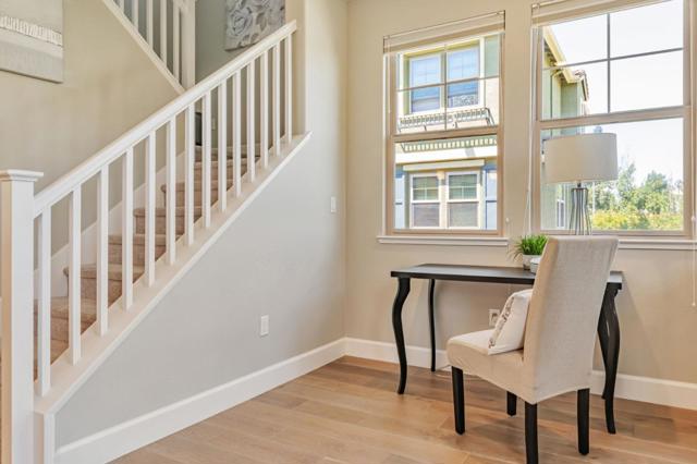 660 Tyrella Avenue, Mountain View CA: https://media.crmls.org/mediaz/17abf9cc-6093-4e84-b53a-41b2a51894c8.jpg