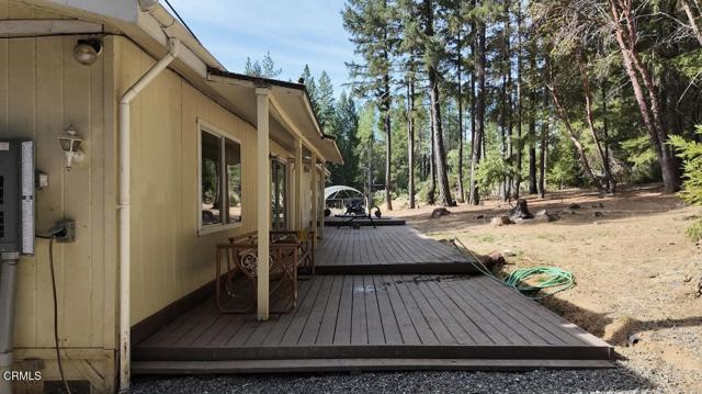 1605 Fitch Road, Laytonville CA: https://media.crmls.org/mediaz/17ac7787-0deb-4a75-a078-29092e809466.jpg