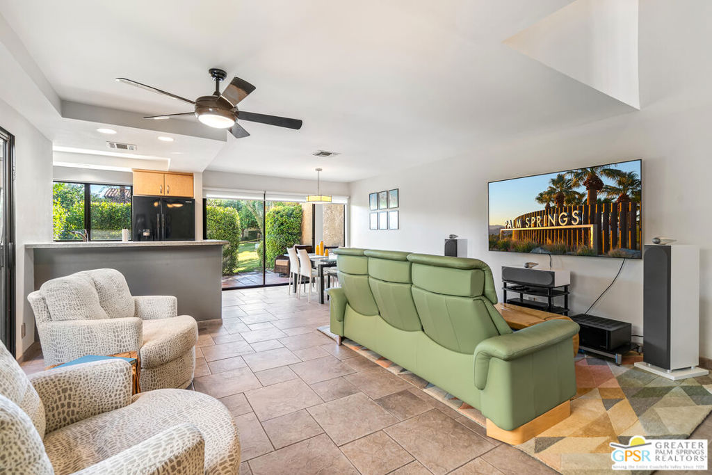 MLS #25617045PS image #4