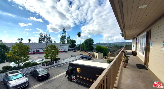  Commercial for Sale in Los Angeles, California