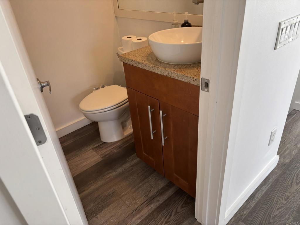 2064 2nd Avenue - photo 7