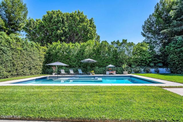 17148 Lisette Street, Granada Hills CA: https://media.crmls.org/mediaz/17b1276b-816e-4c23-9be0-bf3a0a260bbd.jpg